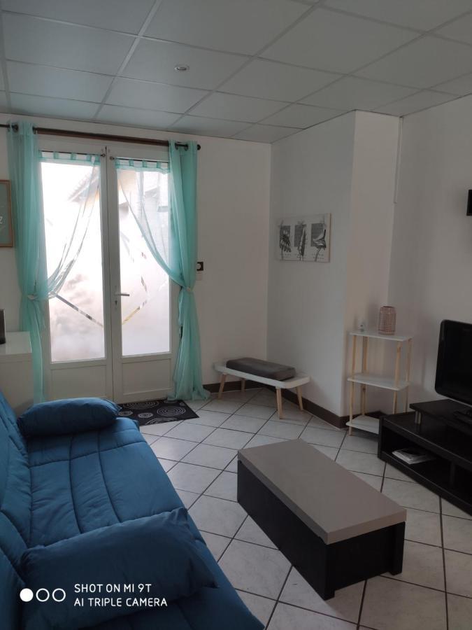 T2 Centre De Gujan Apartment Room photo